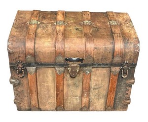 Antique 19th Century Steamer Trunk with Yale & Towne Lock Stamp