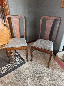 Set of 2 Solid Quarter Sawn Oak Desk Chair  Sidechair