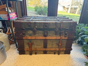 Antique 1900's Steamer Trunk
