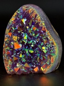 Stunning Titanium Aura Amethyst Standing Geode - Iridescent Multi-Color Sparkle - (13.5 oz / 382 g)
