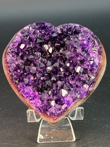AAA Uruguayan Deep Purple Amethyst Druzy Heart  Collectors Grade - (1 lb 14.5 oz  865 g)