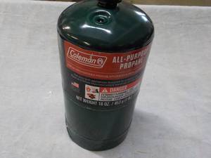 2 Coleman 16 oz Cannisters All-Purp...