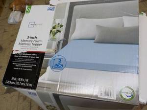 Mainstays Queen size 3 Memory Foam...