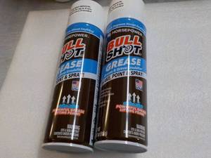 2 Cans Bullshot Grease and Grime Em...