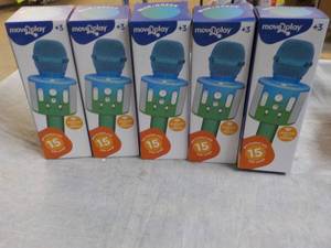 5 Move2Play Wireless Mic and Speake...