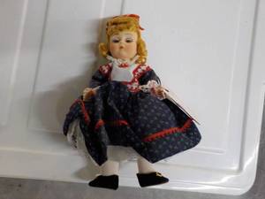 Madame Alexander Miniature 8 Doll...