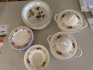 Assorted English China Serving Pieces Wedgwood Royal Albert Hornsea
