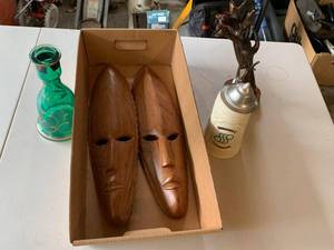 5-Piece Vintage Decor Group Wood Masks Stein Driftwood Green Vase