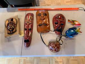 Mixed Decorative Wall Masks Fish Decor & Pottery Purse 7 Piece Set