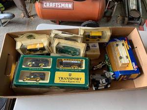 Corgi & Days Gone Diecast Vehicle Lot Boxed Buses Vans Ringtons Tea
