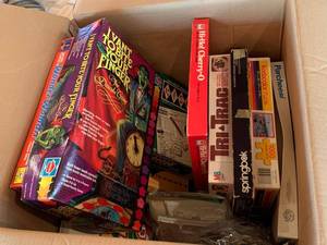 Vintage Board Games & Puzzles Dracula Wonder Woman Cherry-O Group