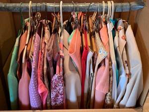 Assorted Vintage Womens Clothing Lot Dresses Blouses Jackets Good
