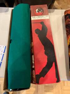Mi-Golf Mini Indoor Golf Practice Set Green Mat w Box, Good