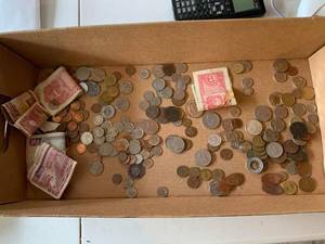 Mixed World Coins & Foreign Banknotes Estate Lot 100 Pieces Circulated