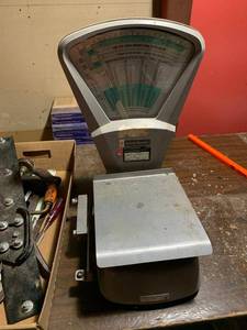 Pitney Bowes Vintage Mechanical Postal Scale 5 lb North Central Airlines