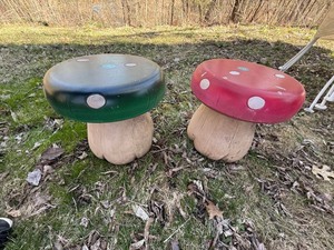 Pair Mushroom Garden Stools Painted Resin Outdoor Seats 13 in