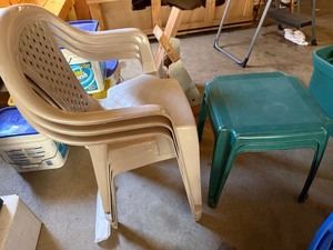 4 Plastic Patio Arm Chairs w Side Table Resin Outdoor Furniture Lot