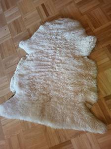 Sheepskin Rug - White Natural Long-Curly Fur, Leather Backing