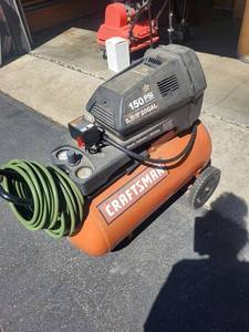 Craftsman 919.167210 5.5 HP 20-Gal Air Compressor - 150 PSI Max