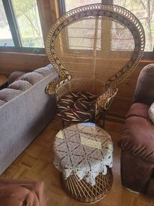 Peacock Chair & 2 Wicker Coffee Tables