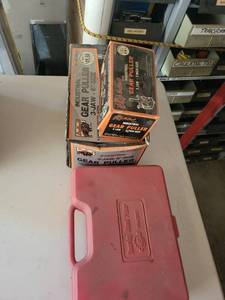 Buffalo Brand Industrial Gear Puller 3-Jaw 6 in. Size - No. 25-500-6