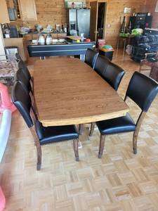 Dining Table Set - 95x39x30 - 8 Black Upholstered Chairs