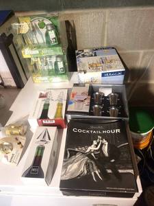 Mikasa Crystal Bottle Stoppers (Set of 4) & Appletini Party Set & Villeroy & Boch CocktailHour Wine Stoppers (Set of 3)