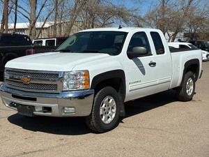 2013 CHEVROLET SILVERADO 1500 LT 4x4  No Accidents Reported (NO RESERVE)
