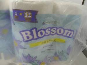 Blossom Soft & Strong 2-Ply Bath Tissue