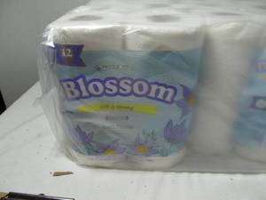 Blossom Soft & Strong 2-Ply Bath Tissue