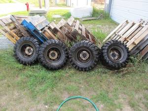 Set of 4 Maxxis Maxxzilla ATVUTV Mud Tires  27x9-12 & 27x11-12  with Ranger 12-Inch Alloy Wheels