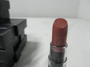 Young Living Savvy Minerals Daydream Pale Peachy Nude Lipstick  4.8 g