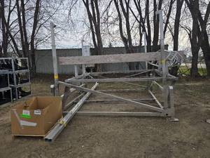 Hewitt Power Pontoon Lift 5000 Lb.