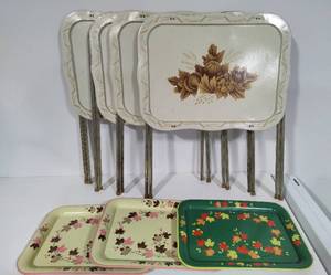Vintage TV Trays & Serving Trays