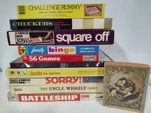 Lot of Assorted Vintage Games