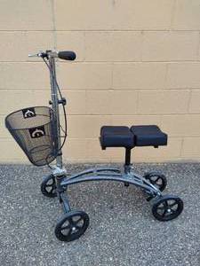 Knee Scooter wBrake & Basket
