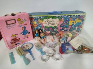 Dawn & Friends Doll Cases, Dolls & Accessories