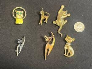 VTG Assortment of Cool Cat Pins Inc Crown & Green Eyes