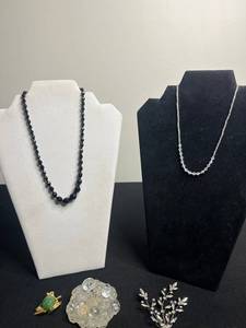 VTG Black Onyx Bead Necklace, KJL Frog Pin, & Crystal Leaf Necklace with Frog Pendant, Oscar Charlin Floral Pin