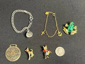 VTG Jewelry Lot AAi Green Enamel Frog Pin, Gold Tone Bracelet w Cross Charms, Silver Tone Mustard Seed Bracelet, VTG Cat Pins - 1 with Moving Head