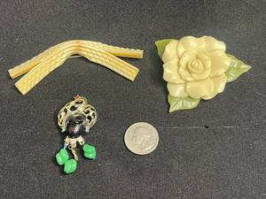 Vintage Cream Rose Cruver Chicago Brooch with Leaves & Diamond Textured Beige Brooch Segments & Blackamoor Figure Design Brooch