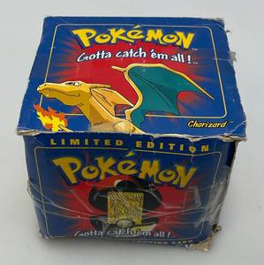 1999 Pokemon Limited Edition Burger King CHARZARD 23K Gold Plated Trading Card (BOX ONLY) Box has Clear Tape On It And Beat Up