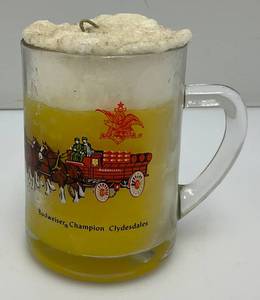 Very Collectible BUDWIESER Champion Clydesdales Beer Mug Candle (Very Cool) 5 Tall