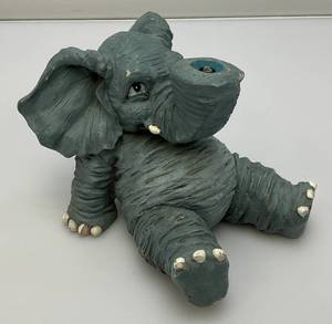 4 12 x 6 12 Elephant Sprinkler (Very Cool)