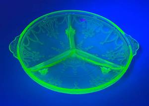 Vintage Anchor Hocking Cameo Ballerina Divided Green Depression Glass Uranium Bowl 7 12 (Glows Under UV light) Small Chip On Edge