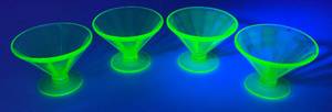 Vintage Set Of Four Federal Glass Brand Green Depression Uranium Glass Sherbert Cups 3 x 4 (Glows Under UV light)