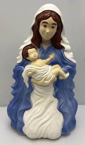Vintage 26 Mary And baby Jesus Blow Mold (Has Light)