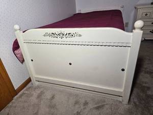 Basset Furniture American Contemporary Storage Trundle Twin Bed