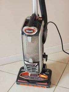 Shark Duo Clean Upright Vacuum Cleaner