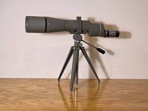 Vintage Tasco Spotting Scope 20x to 50x Zoom with Adjustable Tripod